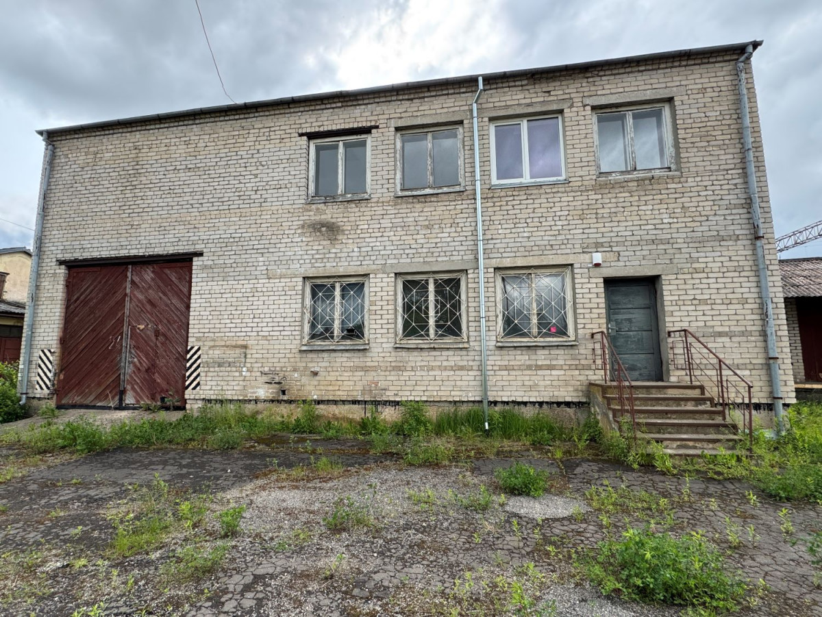 Izsole ēka Sporta iela 10 Jelgava