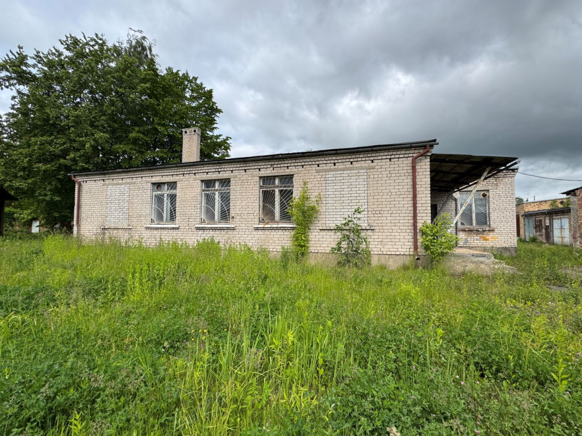 Izsole ēka Sporta iela 10 Jelgava